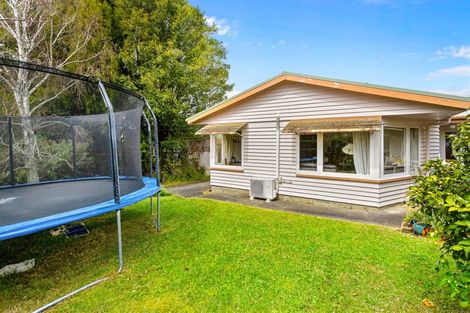 Photo of property in 5 Crystal Avenue, Glendene, Auckland, 0602