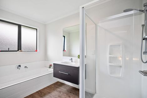 Photo of property in 25 Lake Drive, Tikipunga, Whangarei, 0112