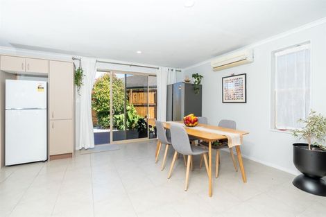 Photo of property in 12 Tarrango Way, Rototuna, Hamilton, 3210