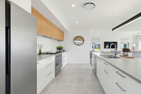 Photo of property in 19 Suffolk Drive, Kirwee, 7571