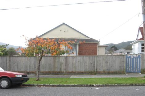 Photo of property in 13 Cleland Crescent, Naenae, Lower Hutt, 5011