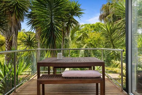 Photo of property in 50a Colonial Road, Birkenhead, Auckland, 0626