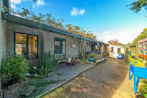 Photo of property in 1 Strachan Way, Highbury, Palmerston North, 4412