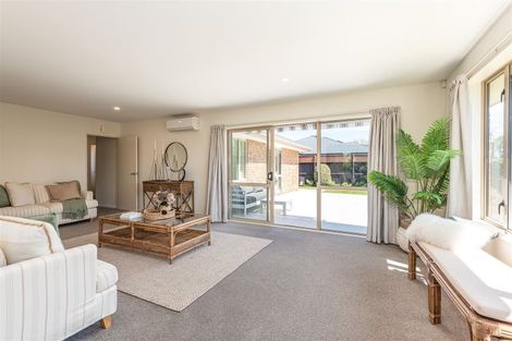 Photo of property in 53 Saint Martins Road, Saint Martins, Christchurch, 8022