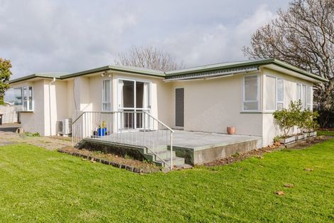 Photo of property in 5 Panako Place, Awapuni, Palmerston North, 4412