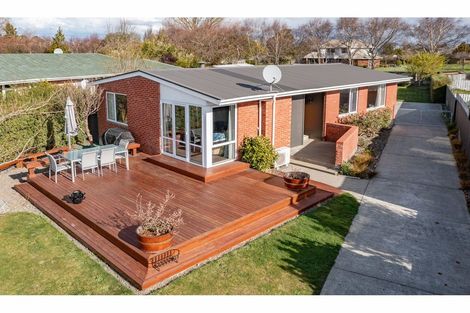 Photo of property in 135 Ohoka Road, Kaiapoi, 7630