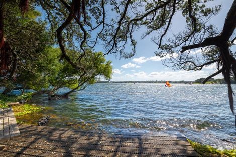 Photo of property in 10/258 Hurstmere Road, Takapuna, Auckland, 0622