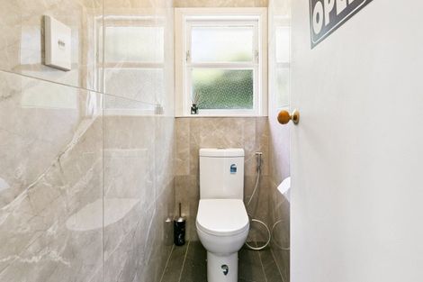 Photo of property in 29 Kahikatea Grove, Paparangi, Wellington, 6037