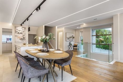 Photo of property in 30b Hanlon Crescent, Narrow Neck, Auckland, 0624