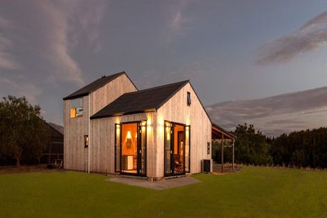 Photo of property in 19u2 Monteith Road, Albert Town, Wanaka, 9382