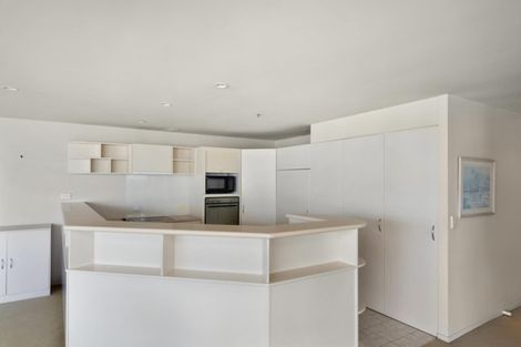 Photo of property in 2 Maunganui Road, Mount Maunganui, 3116