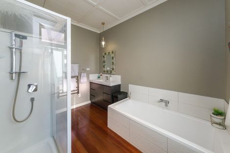 Photo of property in 31 Beresford Street, Takaro, Palmerston North, 4410