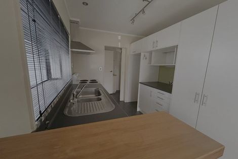 Photo of property in 9 Monarch Grove, Maoribank, Upper Hutt, 5018