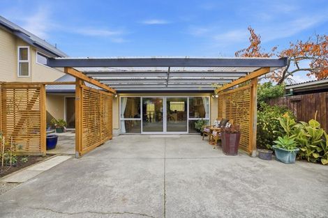 Photo of property in 2/122 Harewood Road, Papanui, Christchurch, 8053