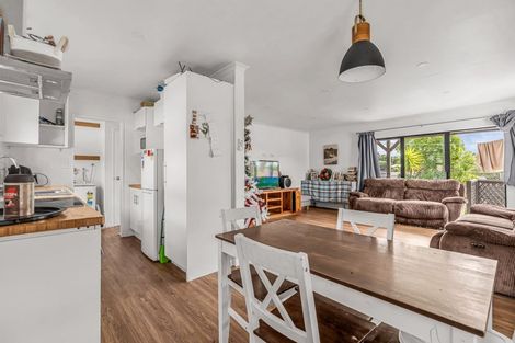 Photo of property in 84b Porchester Road, Papakura, 2110