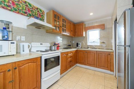 Photo of property in 15 Rothery Road, Hillpark, Auckland, 2102