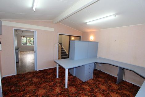 Photo of property in 83 Porangahau Road, Waipukurau, 4200