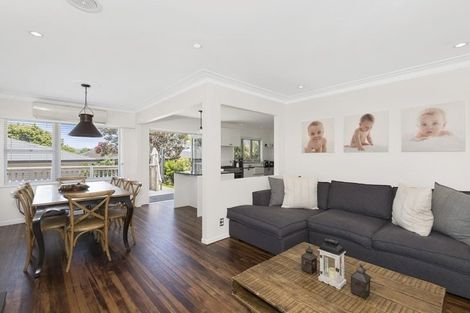 Photo of property in 118 Taikata Road, Te Atatu Peninsula, Auckland, 0610