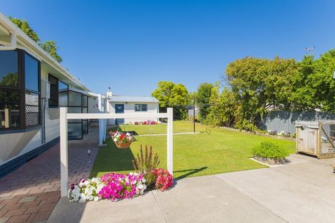 Photo of property in 37 Macdonald Street, Te Hapara, Gisborne, 4010