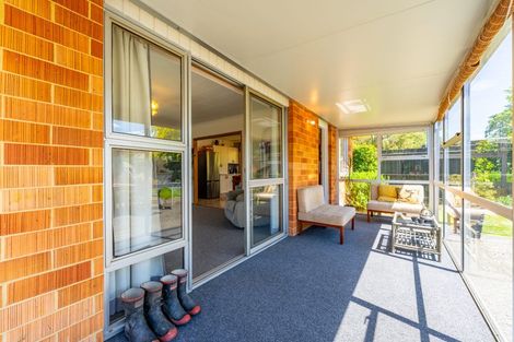 Photo of property in 12 Churchill Place, Waimate, 7924