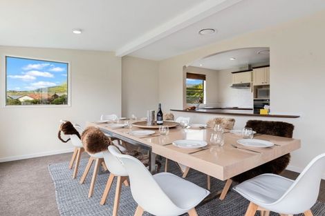 Photo of property in 18 Little Oak Common, Wanaka, 9305