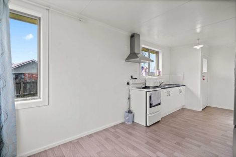 Photo of property in 66 Adamson Crescent, Glengarry, Invercargill, 9810