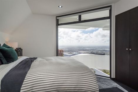 Photo of property in 31 Harry Ell Drive, Cashmere, Christchurch, 8022
