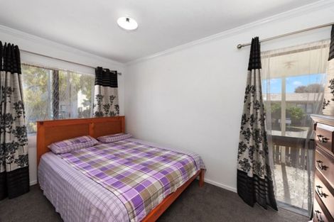 Photo of property in 55u3 Tuhikaramea Road, Dinsdale, Hamilton, 3204