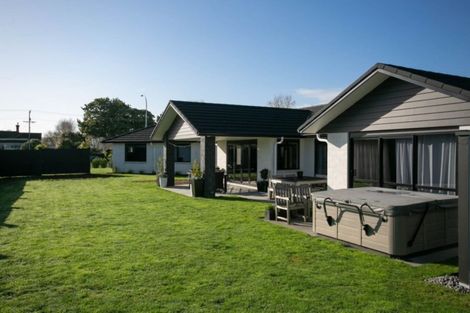 Photo of property in 125 Saint Kilda Road, Cambridge, 3434