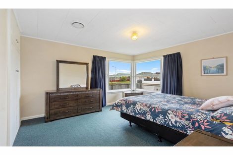 Photo of property in 17 Blankney Street, Hornby, Christchurch, 8042