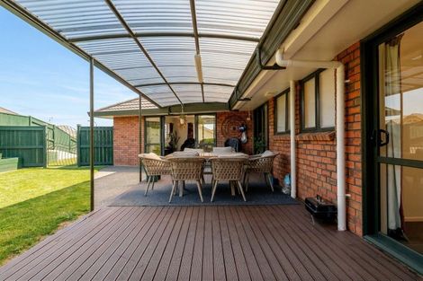 Photo of property in 2 Masefield Terrace, Kelvin Grove, Palmerston North, 4414