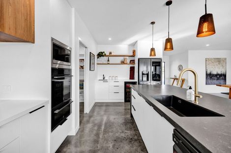 Photo of property in 66d Flint Road, Stratford, 4332
