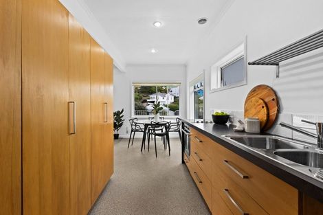 Photo of property in 3 Clyde Road, Bluff Hill, Napier, 4110