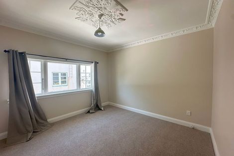 Photo of property in 18-18a Ludlam Crescent, Woburn, Lower Hutt, 5010