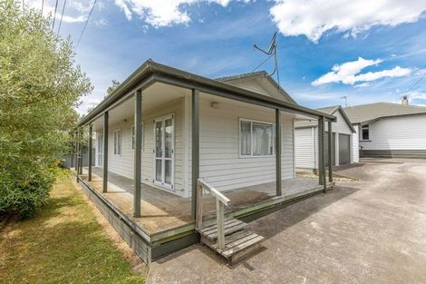Photo of property in 2 Woburn Street, Waipukurau, 4200
