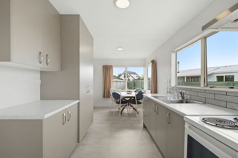 Photo of property in 1308 Jellicoe Street, Mayfair, Hastings, 4122