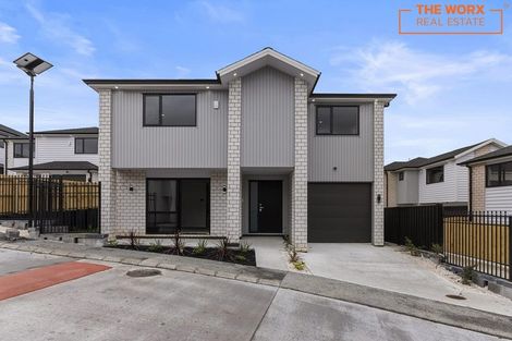 Photo of property in 35c Dreadon Road, Manurewa, Auckland, 2102