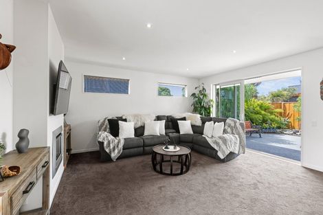 Photo of property in 165 Estuary Road, South New Brighton, Christchurch, 8062