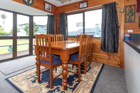 Photo of property in 5 Dundas Street, Whitianga, 3510