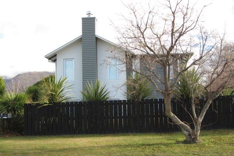 Photo of property in 7a Rata Street, Wanaka, 9305