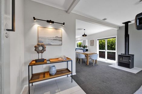 Photo of property in 110 Manawapou Road, Hawera, 4610