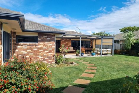 Photo of property in 5 Carlsberg Place, Papamoa Beach, Papamoa, 3118