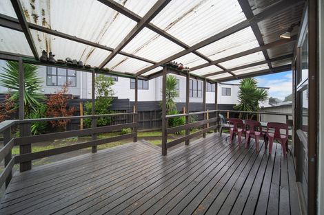 Photo of property in 591 Massey Road, Mangere, Auckland, 2022