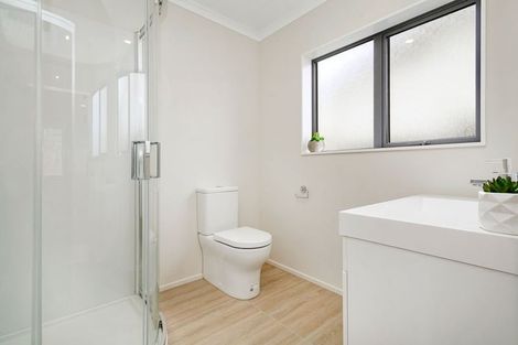 Photo of property in 127 Amesbury Drive, Churton Park, Wellington, 6037