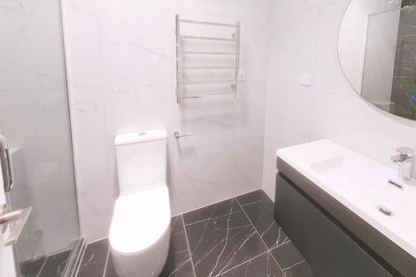 Photo of property in 10 Heketara Way, Massey, Auckland, 0614