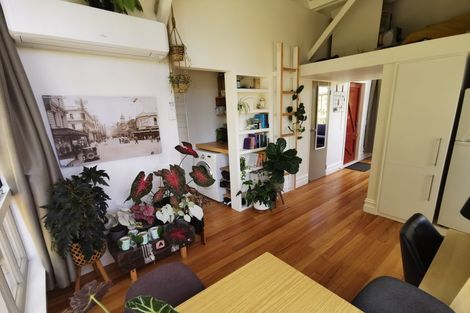 Photo of property in 77 Durham Street, Brooklyn, Wellington, 6021