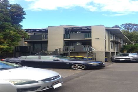 Photo of property in 2/83 Portage Road, New Lynn, Auckland, 0600