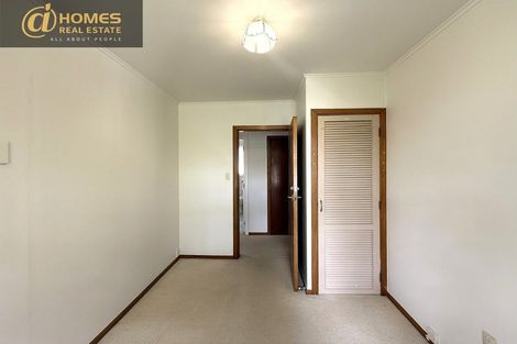Photo of property in 16 Edgewood Way, Henderson, Auckland, 0612