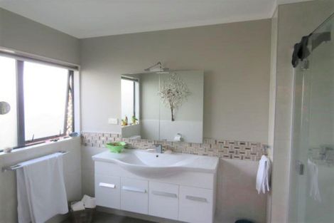 Photo of property in 86 Barrett Road, Whalers Gate, New Plymouth, 4310