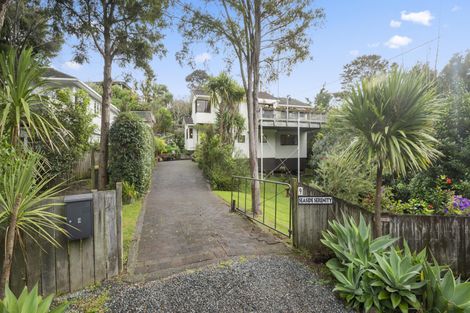 Photo of property in 9 Woodlands Avenue, Snells Beach, 0920
